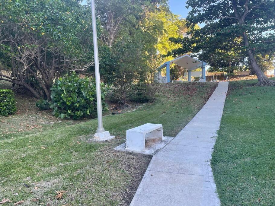 Ocean View 2 Bed 1 Bath 2 Parkings & Pool @ Dos Marinas Fajardo Apartment Exterior foto