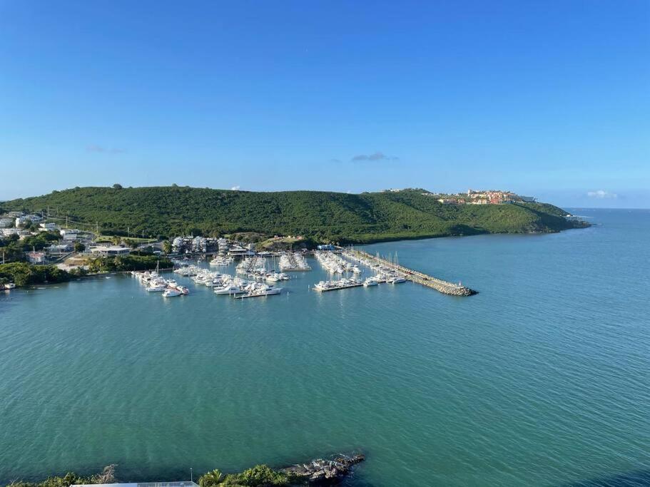 Ocean View 2 Bed 1 Bath 2 Parkings & Pool @ Dos Marinas Fajardo Apartment Exterior foto