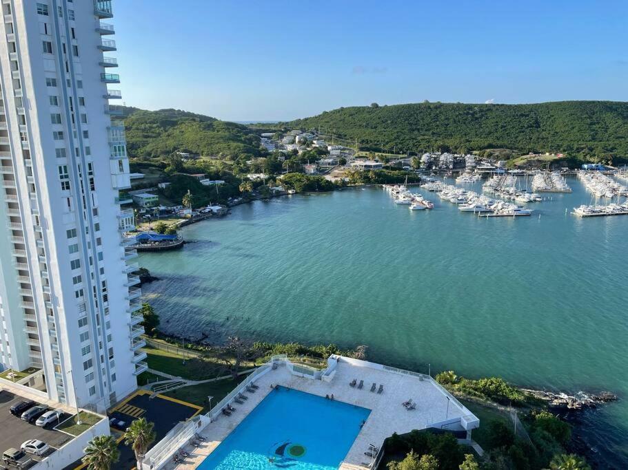 Ocean View 2 Bed 1 Bath 2 Parkings & Pool @ Dos Marinas Fajardo Apartment Exterior foto